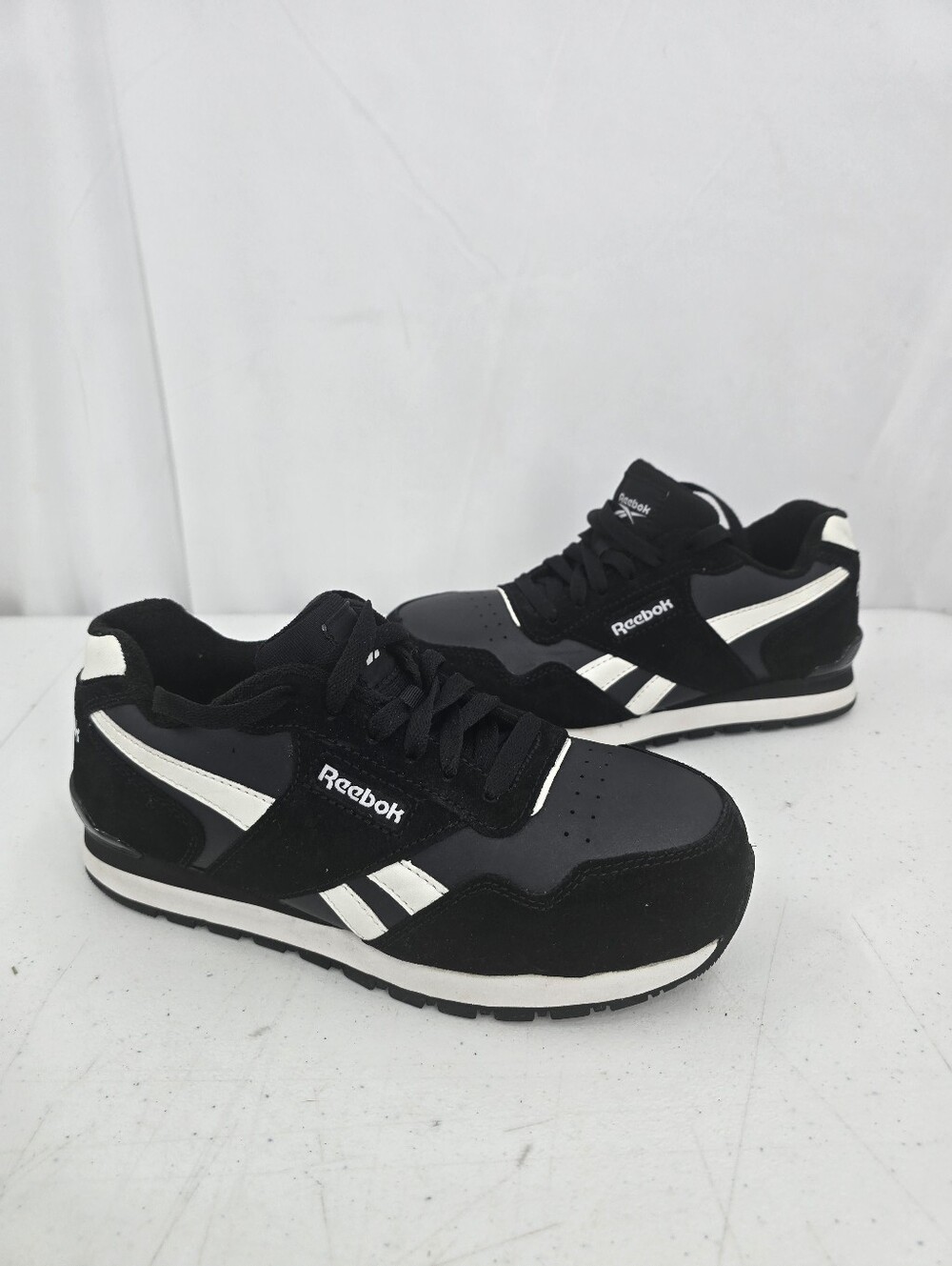 New Reebok Women's Harman Work Black and White Composite Toe Shoes Size 8W RB198